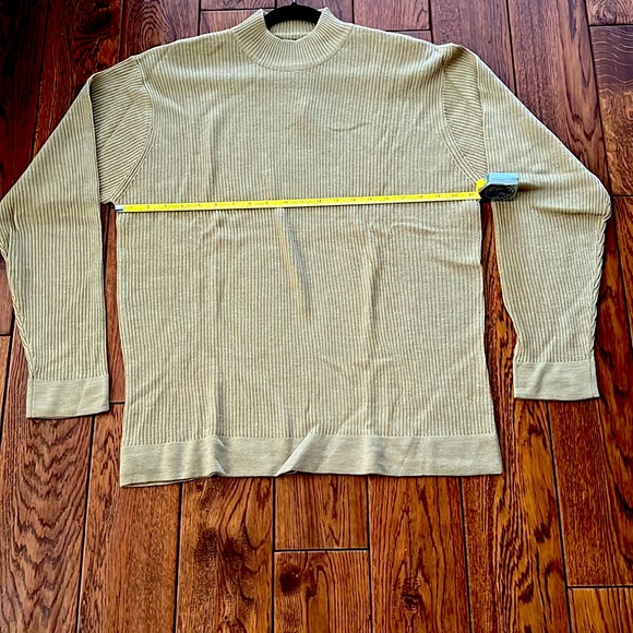 SALE! NWT Claiborne Mock Neck Lightweight Sweater - Picture 3 of 4